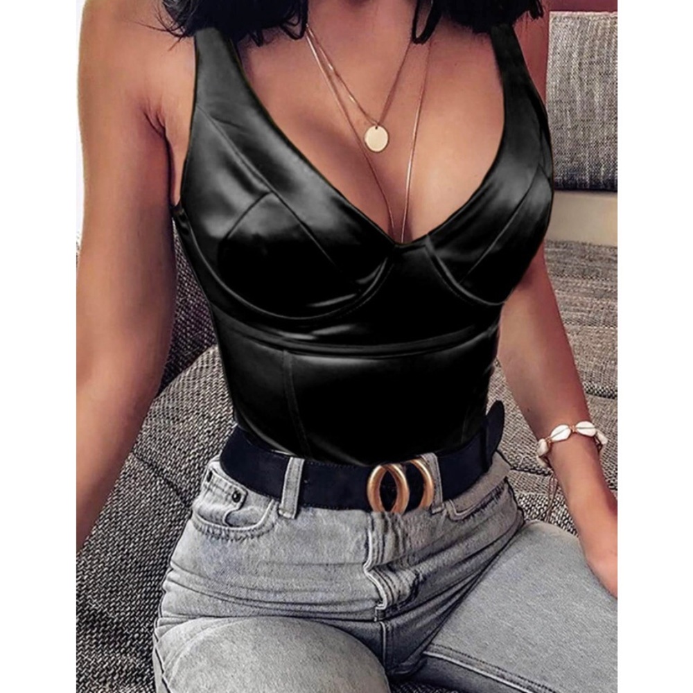 Sexy Tank Top Underwire Bodysuit - Picture 2 of 16